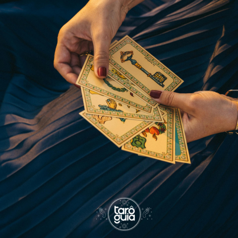 O que Perguntar na Consulta de Tarot?